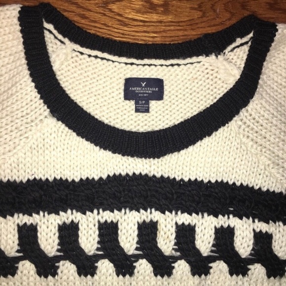 AMERICAN EAGLE | AEO Chunky Cream & Black Sweater Women’s Size Small - Picture 3 of 5